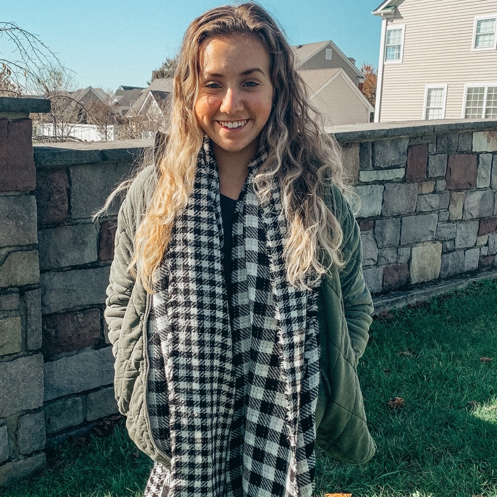 Meet your Posher, Mckenna